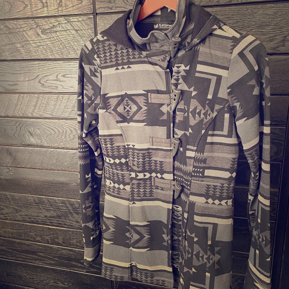 Country swag Aztec design drawstring waist w hood